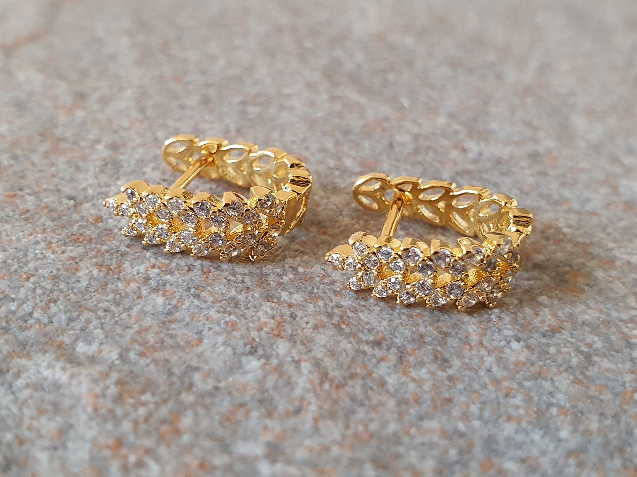 Gold Finish 925 Silver Swarovski Crystal Oval Hoop Earrings