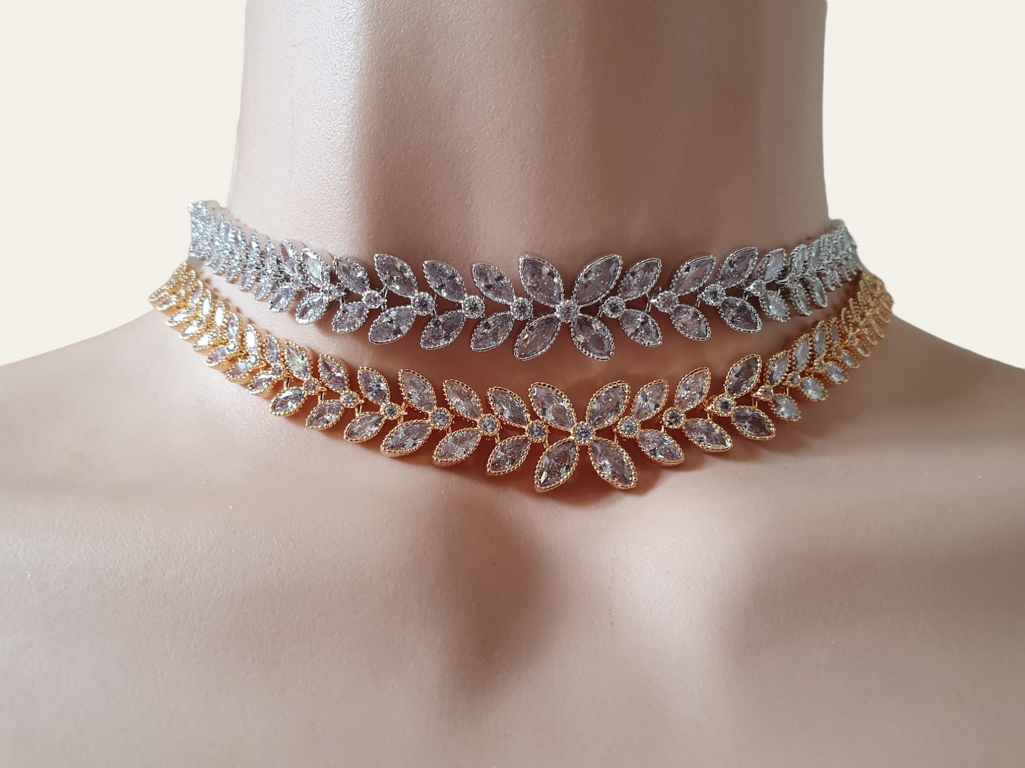 Silver Plated Flower Swarovski Crystal Leaf Adjustable Choker Necklace