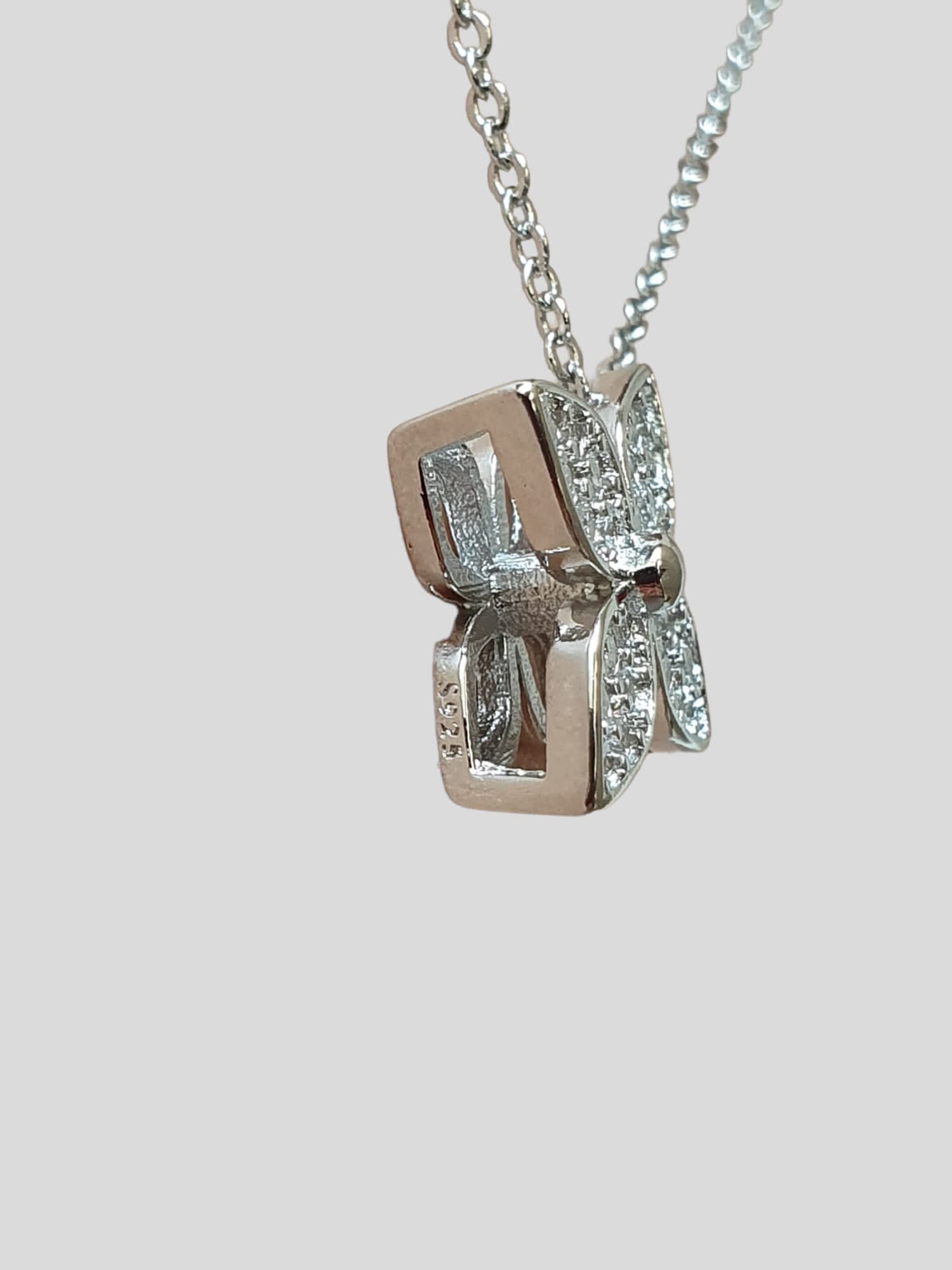 Silver 925 Plated Blossom Star Swarovski Crystal Clover Pendant Necklace