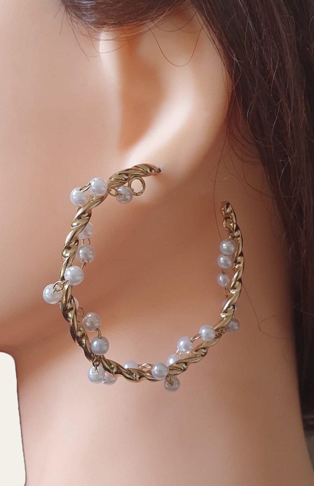 Large Gold Pearl Twisted Chain Hoop Earrings