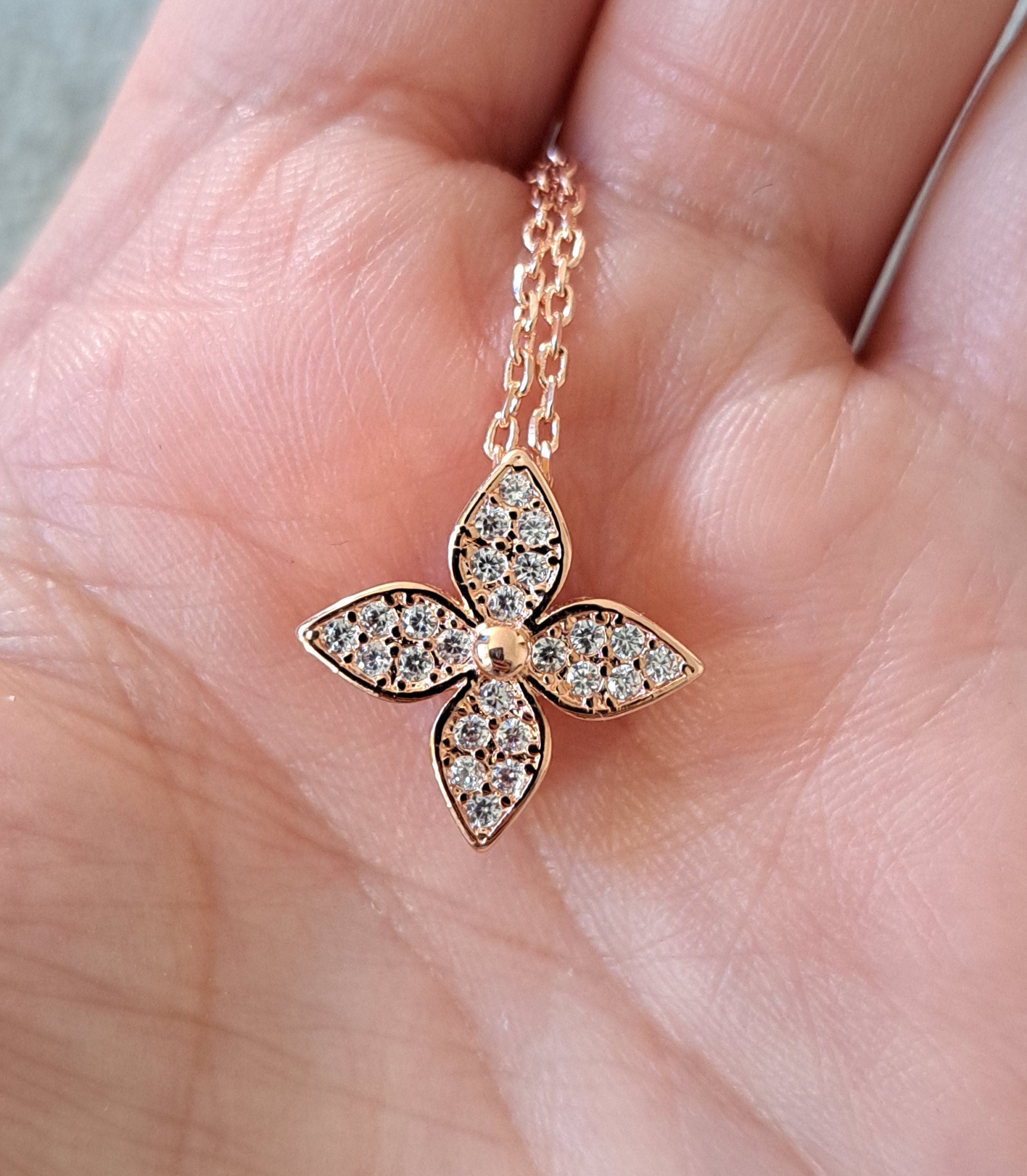 Rose Gold finish 925 Swarovski Crystal Star Blossom Necklace and Pendant