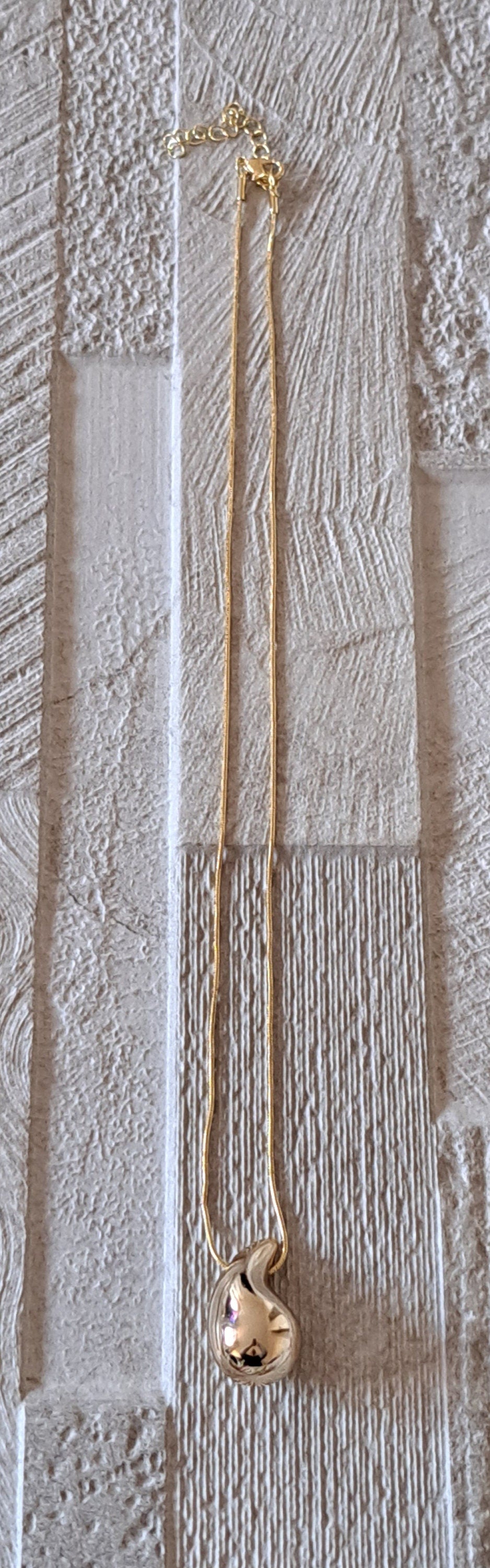 Gold Water Drop Necklace Teardrop Earrings Jewellery Set