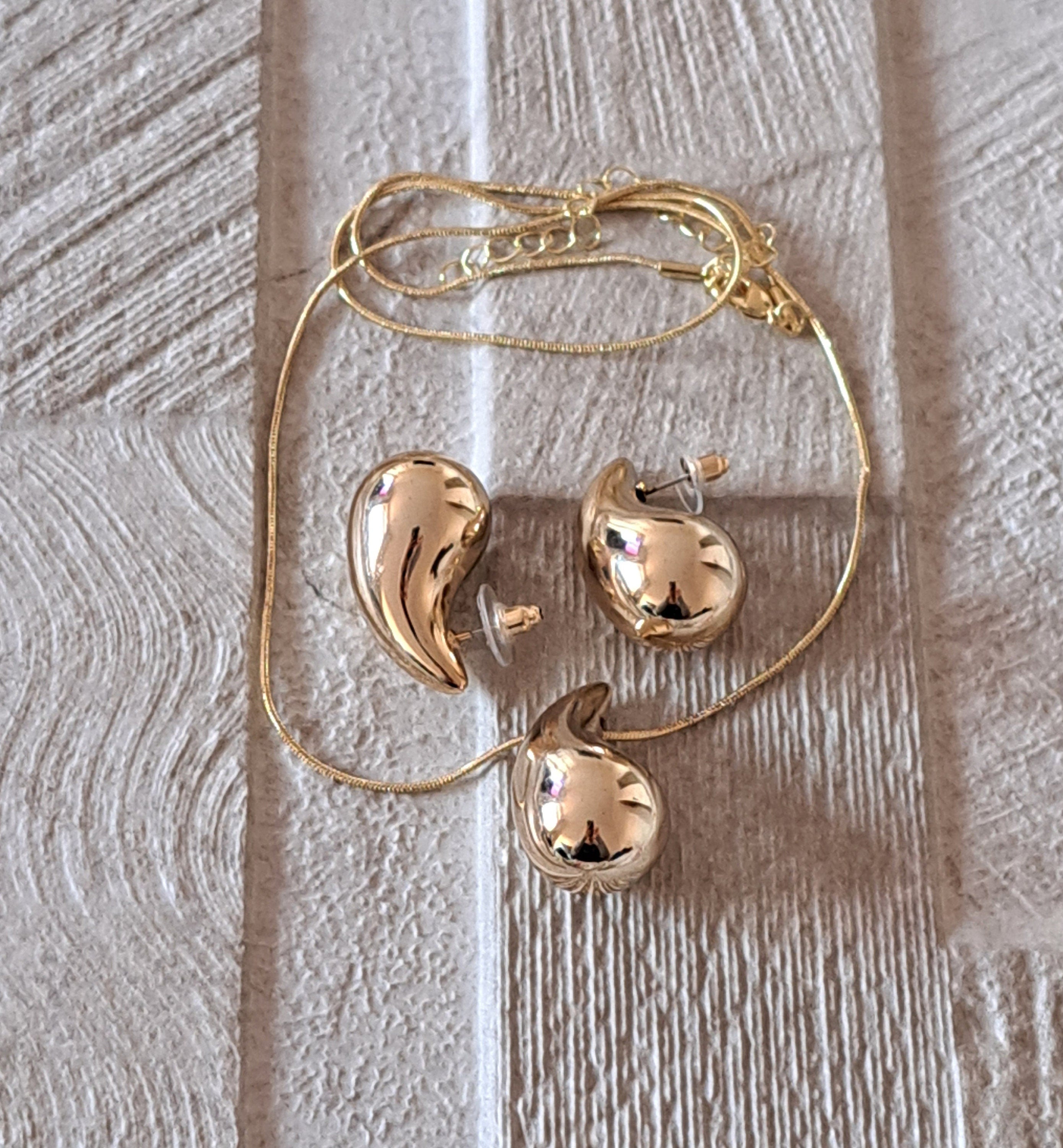 Gold Water Drop Necklace Teardrop Earrings Jewellery Set