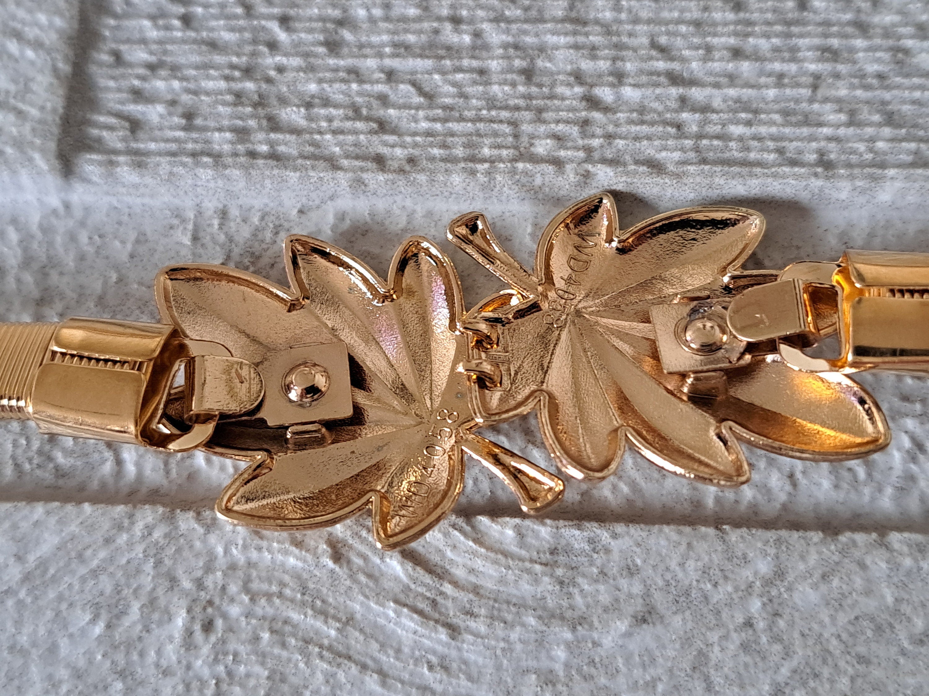 Gold Skinny Double Leaf Clover Stretch Buckle Dress Coat Belt