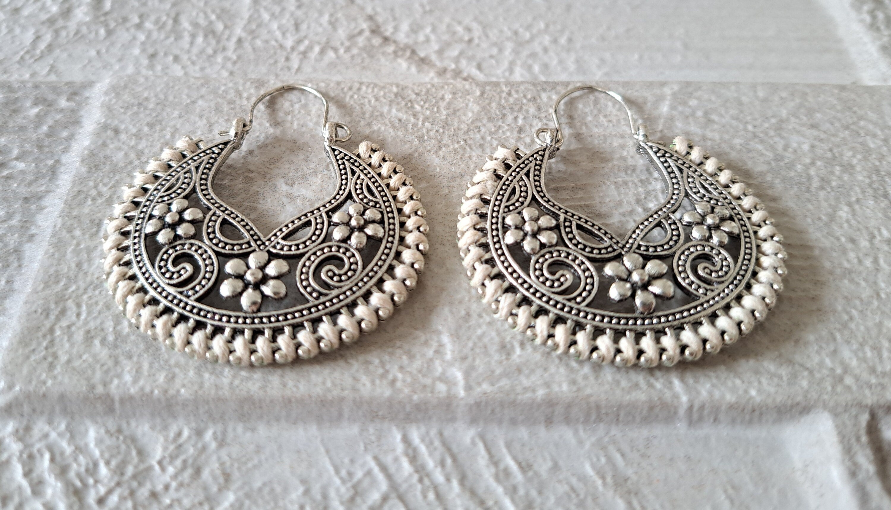 Round Silver Off-White Rope Bohemian Flower Cut-Out Hoops