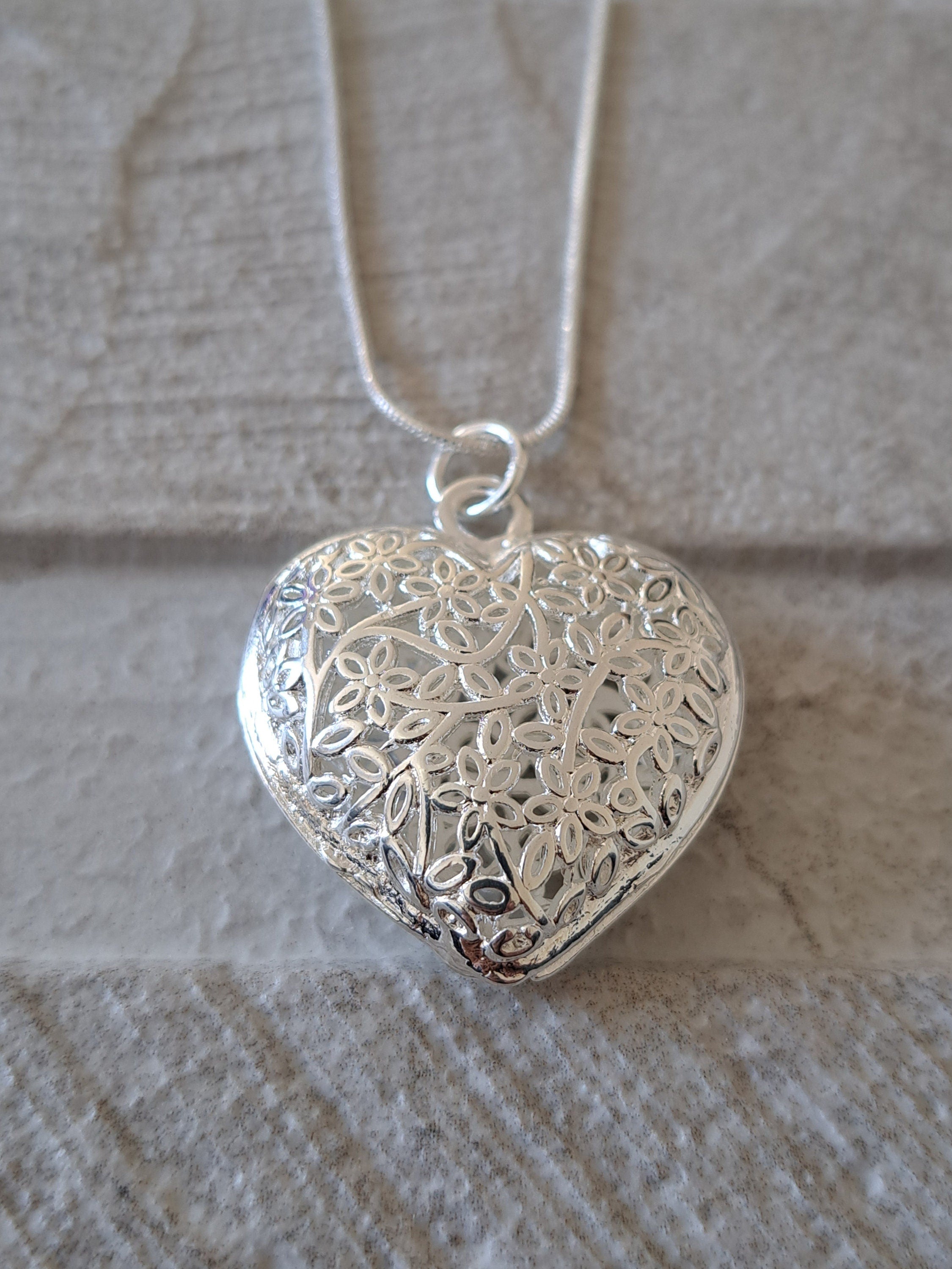 Large Silver 925 Cut Out Floral Heart Pendant and Necklace