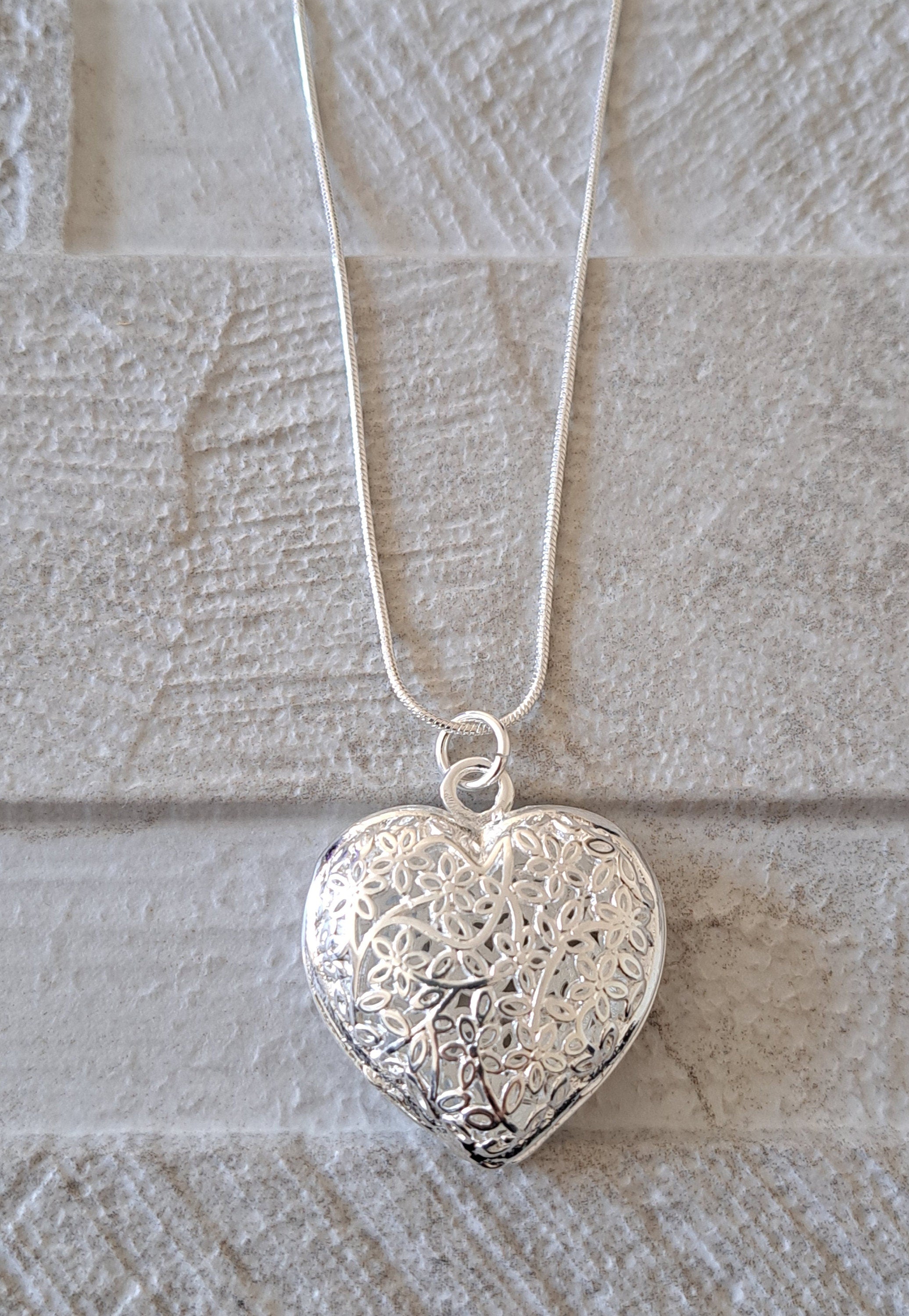 Large Silver 925 Cut Out Floral Heart Pendant and Necklace