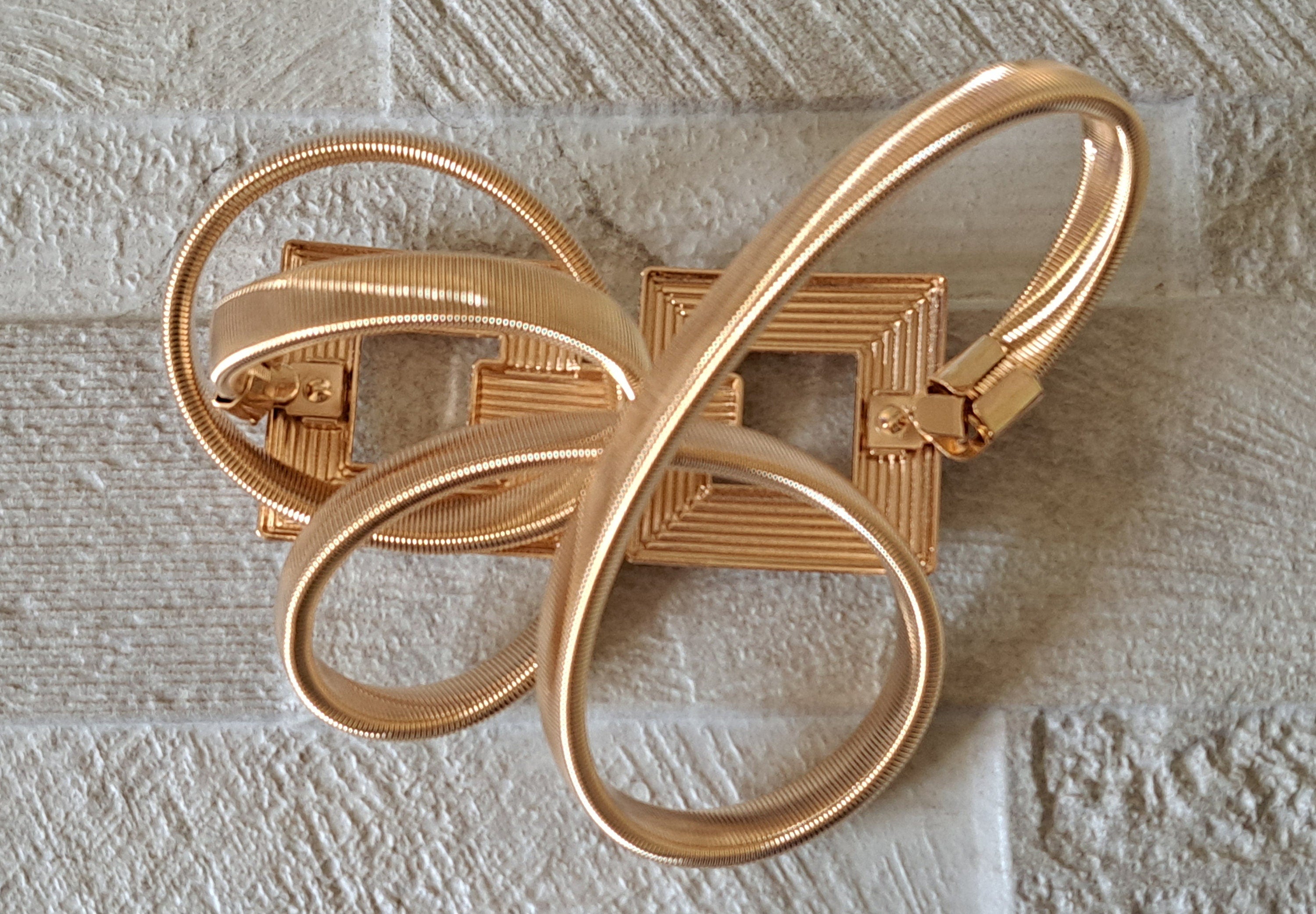 Gold Thin Stretch Dress Belt with Four Knot Buckle